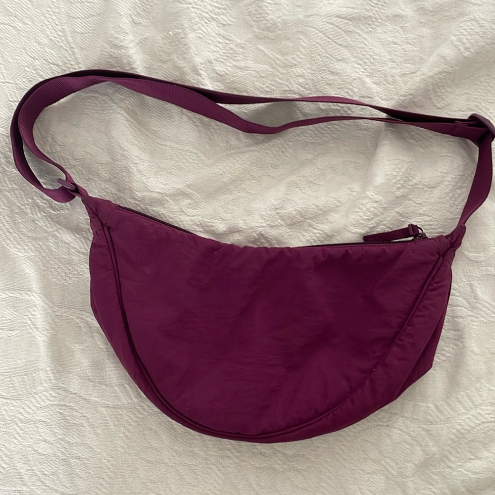 Unisex Purple Uniqlo Round Mini Shoulder/Crossbody Bag